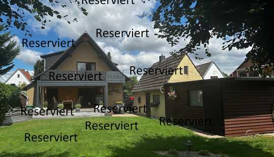 Bild von Provisionsfreies Einfamilienhaus mit Einliegerwohnung in Burgdorf – Vielseitigkeit trifft Charme