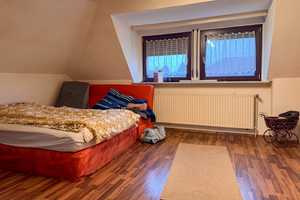 Familienfreundliches EFH: 4 Schlafzimmer mit schönen Garten einer überdachte Terrasse & Garage – Stade (Kreis) – Vorschaubild 10