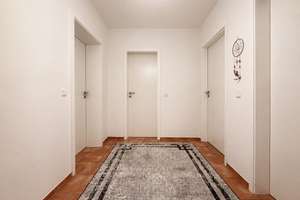 Jetzt entdecken: Charmante 3-Zimmerwohnung in gefragter Wohnlage zu verkaufen! – Die vollständige Adresse der Immobilie erhältst du vom Anbieter., 53121 Endenich, Bonn – Vorschaubild 3