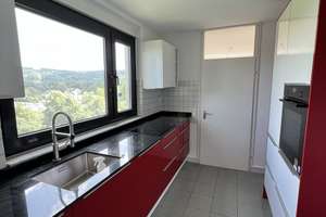 Rüppurr +++ Lichtdurchflutete 3,5-ZI ETW mit neuer EBK und Sonnenbalkon mit phantastischer Aussicht – Adalbert-Stifter-Str. 9, 76199 Rüppurr, Karlsruhe – Vorschaubild 6