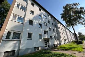 Für Sie - eine Küche dazu - 3 Zi.-Whng. mit Balkon - Duisburg Rheinhausen – Lortzingstraße 20, 47226 Rheinhausen-Mitte, Duisburg – Vorschaubild 9