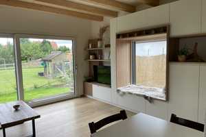 Neuwertiges 3-Zimmer-Tiny-House mit Lehmputz, Schwedenofen, geh. Innenausstattung und EBK – Günzburg (Kreis) – Vorschaubild 3