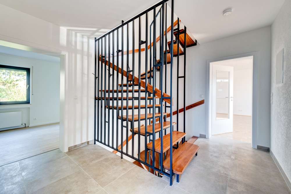 Immobilie in Simmern - Renoviertes Einfamilienhaus mit Einliegerwohnung in idyllischer Ortsrandlage - Bild 10