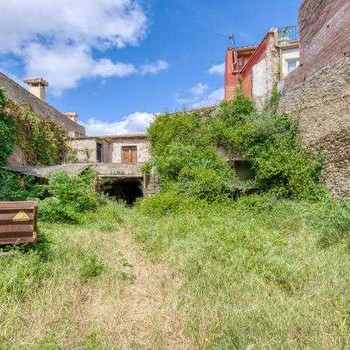 Dorffhaus mit Potenzial im Herzen von Palau-Saverdera