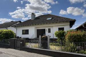 Traumhaftes Einfamilienhaus in Groß-Umstadt | Semd - Sofort einziehen ! – Die vollständige Adresse der Immobilie erhältst du vom Anbieter., 64823 Groß-Umstadt – Vorschaubild 15