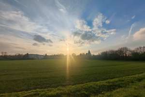 Hochwertig sanierte 3-Zimmer-Wohnung -modernes Wohnen mit toller Aussicht auf die angrenzende Natur! – Die vollständige Adresse der Immobilie erhältst du vom Anbieter., 47228 Bergheim, Duisburg – Vorschaubild 4
