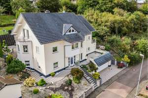 ❤️‍ Exklusives Traumhaus mit vielseitigem Wohnkonzept. – Die vollständige Adresse der Immobilie erhältst du vom Anbieter., 55743 Idar-Oberstein – Vorschaubild 32