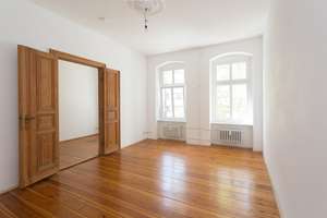 Altbau-Juwel mit Seltenheitswert: Klassischer Charme trifft maximale Gestaltungsfreiheit – Wilmersdorfer Straße 106, 10629 Charlottenburg, Berlin – Vorschaubild 9