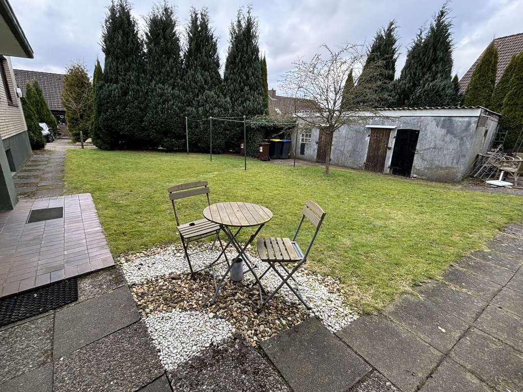 Immobilie in Hohenwestedt - Modernisierte Single-Wohnung mit Stellplatz und Gartennutzung in ruhiger Lage (RÖMBKE IMMOBILIEN KG) - Bild 1