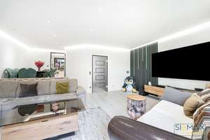 Reihenhaus  – 7 Räume & zwei Küchen, ruhig und zentral in perfekter Lage von Pasing – Die vollständige Adresse der Immobilie erhältst du vom Anbieter., 81245 Neupasing, München – Vorschaubild 8