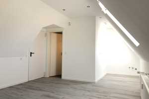 Rundum renoviertes modernes Appartement in Köln - Longerich – Longericher Hauptstraße 81, 50739 Köln – Vorschaubild 2