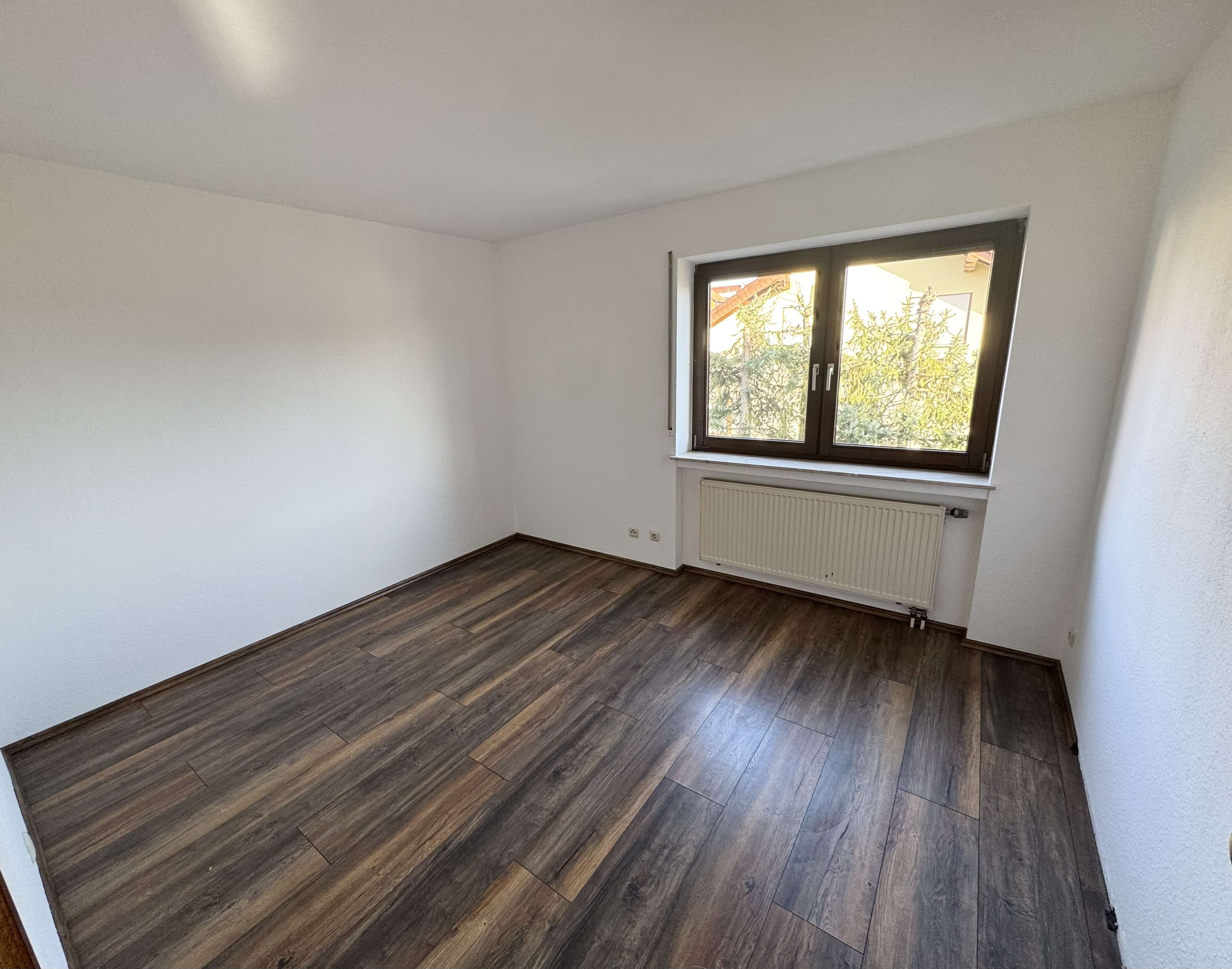 Immobilie in Hünfeld - Einfamilien-Wohnhaus mit Einliegerwohnung in bester Lage zu verkaufen ! - Bild 13