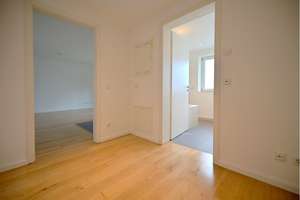 Single(t)raum - Perfektes Apartment mit geschütztem Balkon – 85586 Poing – Vorschaubild 5