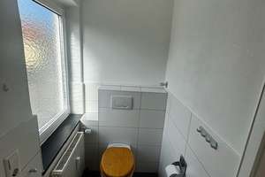 Gepflegte 1 Zi .-Wohnung im DG mit Küchenzeile und Kellerraum in 70469 Stgt.-Feuerbach, WM: 455€ – Feuerbacher Talstr. 59, 70469 Feuerbacher Tal, Stuttgart – Vorschaubild 32