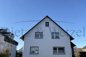 Top gelegenes Zweifamilienhaus mit tollem Garten - Wohnen & Gestalten nach eigenen Vorstellungen! – Die vollständige Adresse der Immobilie erhältst du vom Anbieter., 35452 Heuchelheim – Vorschaubild 2