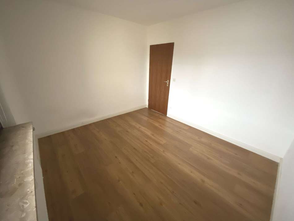 Arbeiten/ Kind Ansicht II