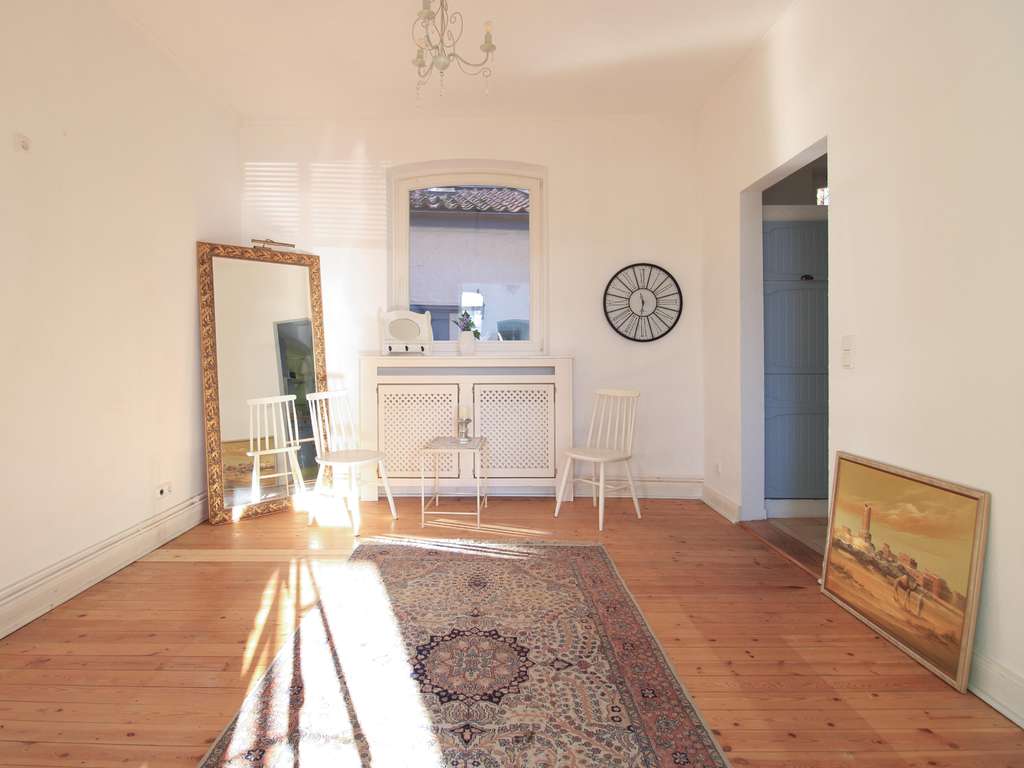 Immobilie in Mölln - Charmantes Stadthaus mit großzügigem Raumangebot und vielseitigen Nutzungsmöglichkeiten in Mölln - Bild 2