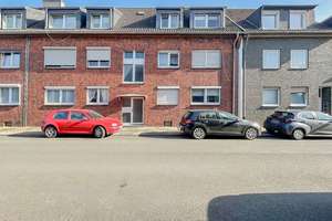 Charmante Dachgeschoss-Maisonette mit Spitzboden in Oberhausen-Sterkrade