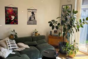 Lichtdurchflutete 2-Zimmer-Wohnung mit Terrasse – Schmalkaldener Straße 14a, 22761 Bahrenfeld, Hamburg – Vorschaubild 1