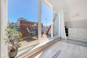 Top-Lage im Scheunenviertel: Helle Dachgeschosswohnung mit Blick auf den Fernsehturm – Die vollständige Adresse der Immobilie erhältst du vom Anbieter., 10119 Mitte (Ortsteil), Berlin – Vorschaubild 2