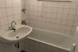 Schöne 2 Zimmer Wohnung mit Aussicht ins Grüne nähe Westpark – Bernadottestr. 31, 90439 Sündersbühl, Nürnberg – Vorschaubild 4