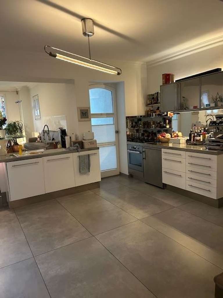 Immobilie in Feldkirchen - „STILVOLLES EFH MIT ATELIER, GALERIE, DACHTERRASSE UND WERKSTATT IN 85622 FELDKIRCHEN - Bild 4