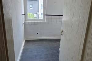 65 qm Wohnung mit Parkettboden  zu vermieten – Eiserfelder Straße 300, 57080 Eiserfeld, Siegen – Vorschaubild 6