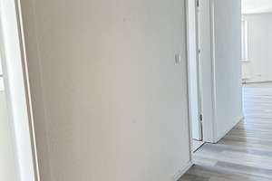 Helle, ruhige, schön geschnittene 3 ZKB – August-Bebel-Straße 21, 2730 Ebersbach/Sachsen – Vorschaubild 5