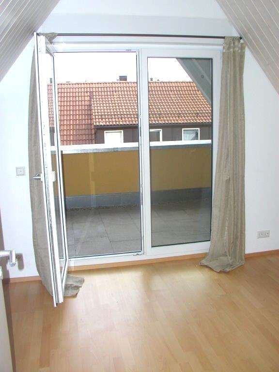 Immobilie in Holzgerlingen - Mitten im Zentrum  
Modernes 2-Familienhaus 
im Herzen von Holzgerlingen - Bild 4