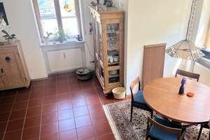 Charmante 3-Zimmer-Maisonette-Wohnung mit Balkon in ruhiger und zentraler Lage – Seifensiedergasse 4, 85570 Markt Schwaben – Vorschaubild 4
