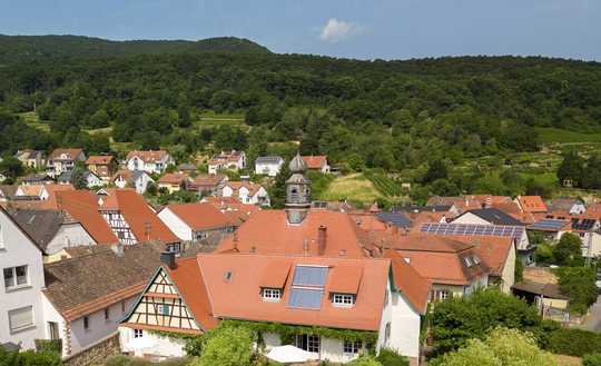 Charmanter, sanierter Winzerhof mit schönem Gartengrundstück für Individualisten