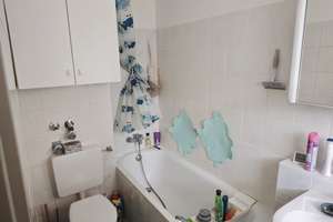 Schöne helle 2-Zimmer-Wohnung in Wiesbaden-Biebrich mit Balkon – Armenruhstraße 7, 65203 Biebrich, Wiesbaden – Vorschaubild 12