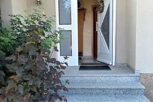 PROVISIONSFREI + PREISREDUZIERUNG
Einfamilienhaus mit Werkstatt + Atelier in bester Lage in Welden – Die vollständige Adresse der Immobilie erhältst du vom Anbieter., 86465 Welden – Vorschaubild 7