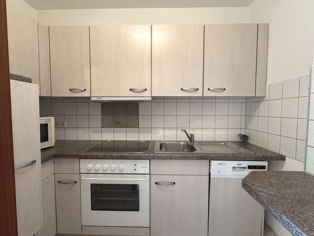 Immobilie in Dettingen unter Teck - Eigennutzer oder Kapitalanleger? Entscheiden Sie selbst! - Bild 2