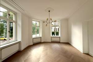Ein Zuhause mit 4 Zimmern in denkmalgeschützter Villa in der Innenstadt – Die vollständige Adresse der Immobilie erhältst du vom Anbieter., 54290 Mitte/Gartenfeld, Trier – Vorschaubild 4