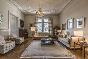 Elegante Stilaltbauwohnung in direkter Lage am Kurpark