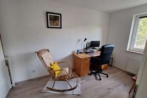 4-Zimmer-Wohnung mit Balkon zentral in Frankfurt trotzdem im Grünen, WG tauglich  – 60320 Dornbusch, Frankfurt am Main – Vorschaubild 4