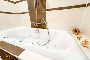 Property thumbnail 13