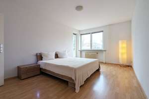 Bezugsfreie 4-Zimmer-Maisonette mit zwei Südbalkonen & Tageslichtbad – 14165 Zehlendorf, Berlin – Vorschaubild 7