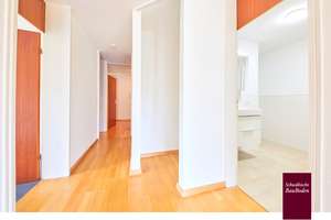 Stuttgart-Botnang: Attraktive 3,5-Zi.-Wohnung im 6. OG, Terrasse/Loggia, Parkett & Einbauküche +++ – Belaustraße 18A, 70195 Botnang-Süd, Stuttgart – Vorschaubild 22