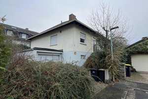 Großes 6-Zimmer-Haus  nicht einsehbarem Garten – Dornbachweg 3, 61184 Wetteraukreis – Vorschaubild 1