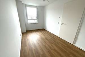 Attraktive 3-Zimmer-Wohnung mit Loggia und Einbauküche – Zerzabelshofstraße 13, 90478 Ludwigsfeld, Nürnberg – Vorschaubild 6