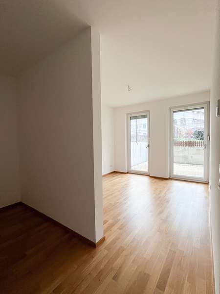 Schlafzimmer mit Ankleide.jpg