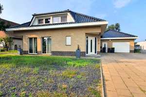 Geräumiger Satteldachbungalow mit 6 Schlafzimmern und großer Garage nahe der niederländischen Grenze – Kleve (Kreis) – Vorschaubild 1