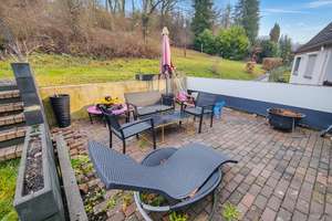 Massiv gebautes Doppelhaus mit Garten, Terrasse und Erweiterungspotenzial! – Die vollständige Adresse der Immobilie erhältst du vom Anbieter., 56459 Gemünden – Vorschaubild 4