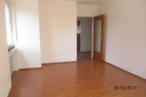 2-Zimmer-Wohnung mit Balkon in Köln-Holweide – Hofrichter Str. 32, 51067 Holweide, Köln – Vorschaubild 2