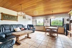 Haus mit Garten statt Wohnung! Kleine Doppelhaushälfte mit fantastischem Ausblick. – Die vollständige Adresse der Immobilie erhältst du vom Anbieter., 50321 Brühl – Vorschaubild 4