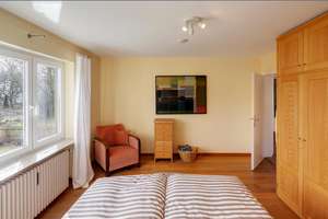Möbliert: Individuelle, hochwertige 4-Zimmer Wohnung  – 81375 Neuhadern, München – Vorschaubild 4