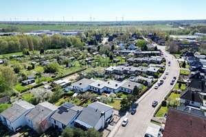Familienidyll im Grünen: Reihenhaus in begehrter Lage in Cuxhaven mit wunderschönem Garten. – Die vollständige Adresse der Immobilie erhältst du vom Anbieter., 27474 Cuxhaven – Vorschaubild 26