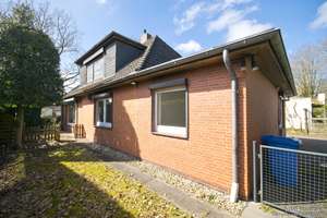 Einfamilienhaus mit Doppelgarage – Die vollständige Adresse der Immobilie erhältst du vom Anbieter., 26127 Alexandersfeld, Oldenburg (Oldenburg) – Vorschaubild 4